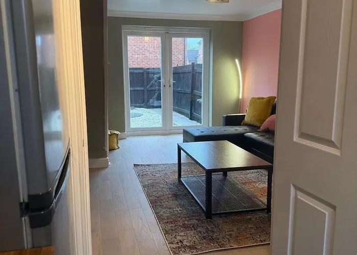 Stunning House In Chorlton Holiday home *