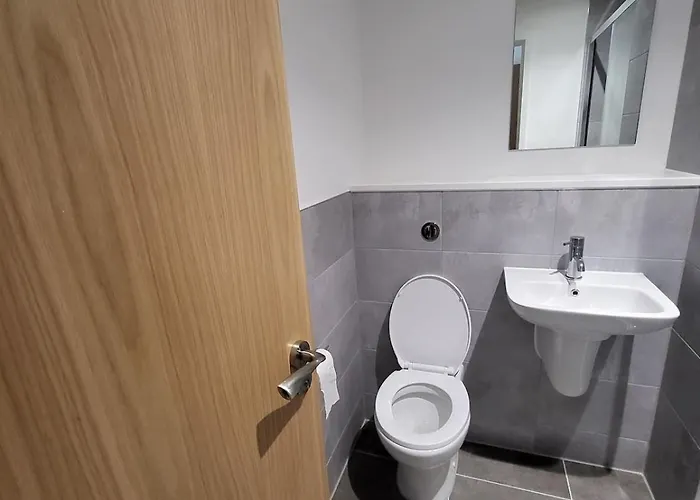 Pleasant 2 Bedroom In Salford Quays * 맨체스터