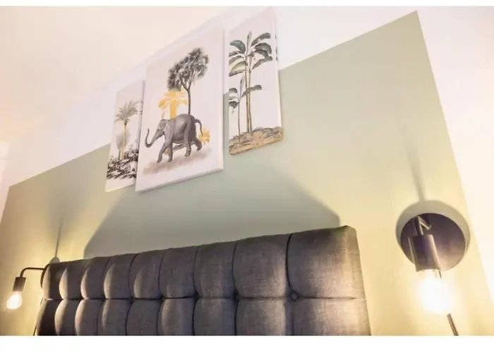 The Halo - Terrace - - Parking * Manchester