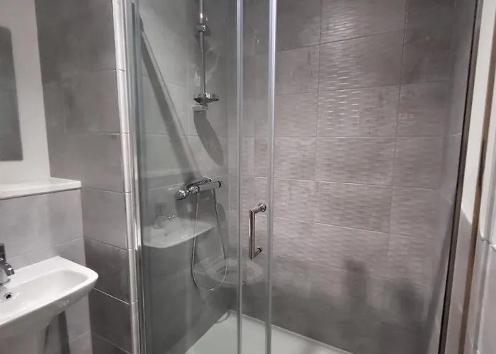 Pleasant 2 Bedroom In Salford Quays * Manchester