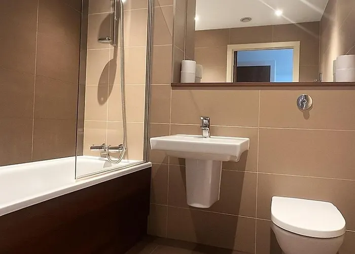 شقة Contemporary 2 Bedroom Flat With Great Location In Salford