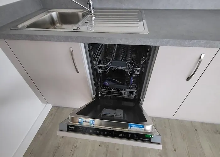 Pleasant 2 Bedroom In Salford Quays *