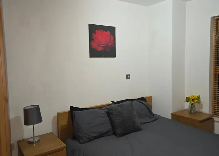 شقة Cosy 2 Bedroom