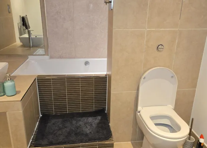 شقة Cosy 2 Bedroom