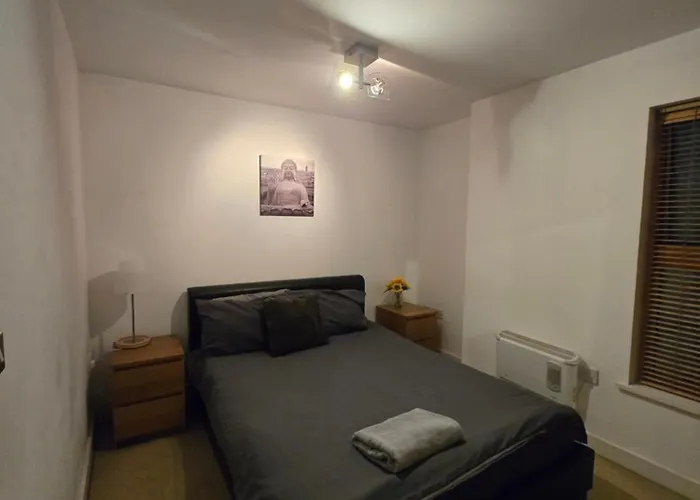 شقة Cosy 2 Bedroom مانشستر