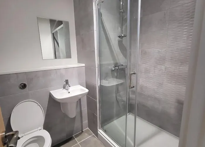 Lejlighed Pleasant 2 Bedroom In Salford Quays *