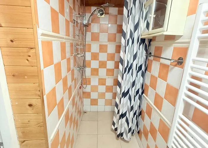 Проживание в семье And Relax *