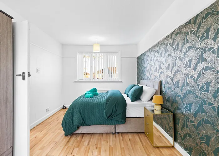 בית נופש Comfy Bedroom Getaway