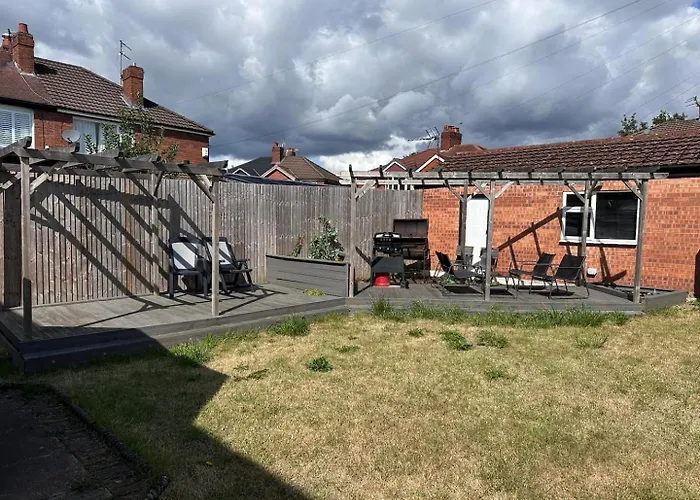 5Br Manchester Home W Jacuzzi Parking Gar… 別荘 *