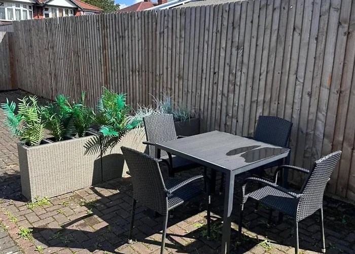 5Br Manchester Home W Jacuzzi Parking Gar… 別荘 *