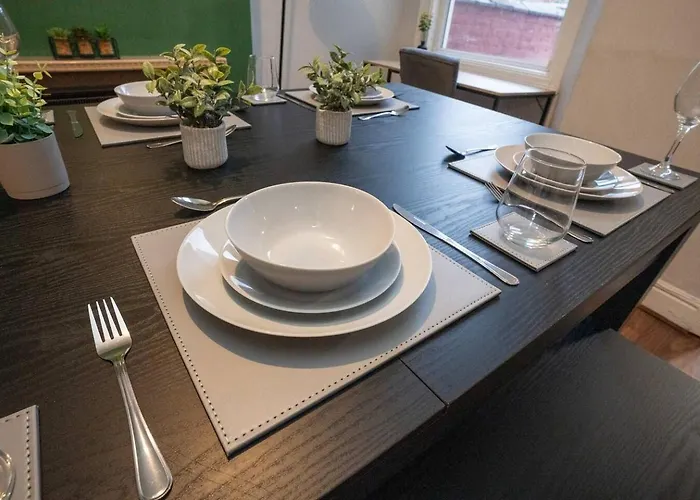 度假居 Free Parking Ao Arena Old Trafford 3 Bedroom *