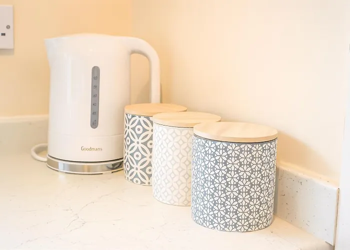 Dom wakacyjny Hub - 2br With Free Parking, Near Airport & Attractions Manchester