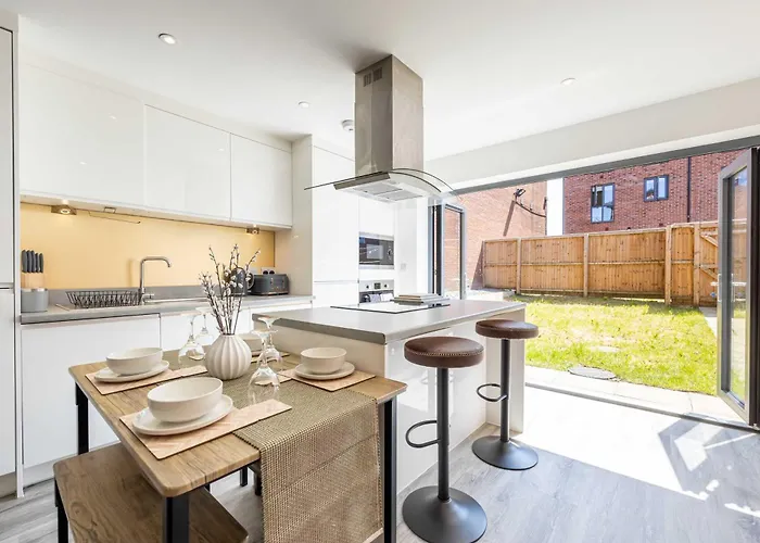 Rest&recharge At Brookdale House