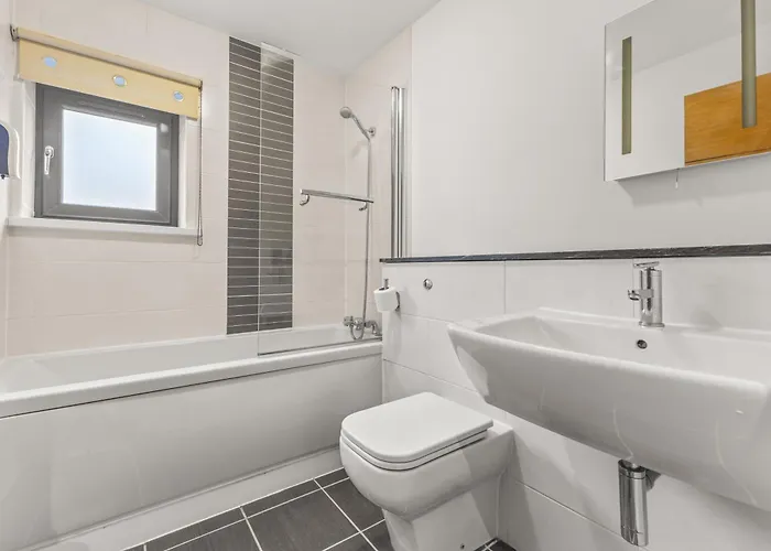 Bloom - Centre - Gated Parking Lägenhet