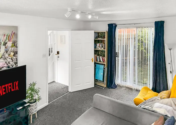 New Getaway - Free Gated Parking With Fob Apartmán *