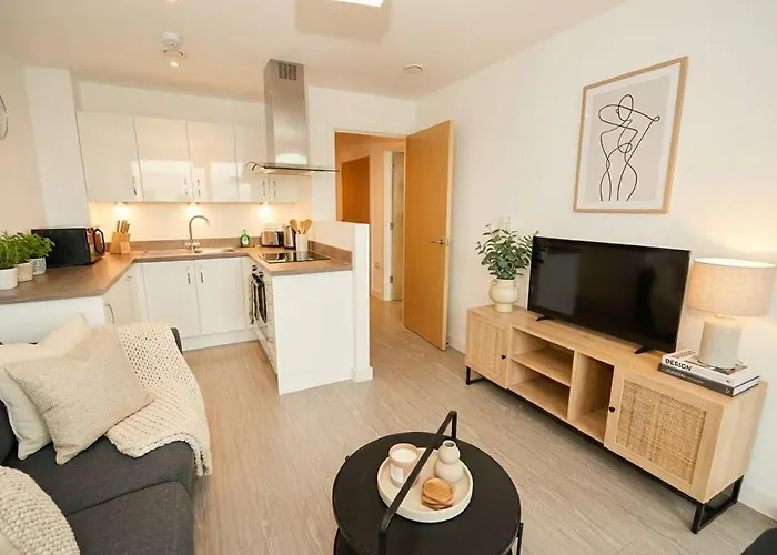 Modern 1 Bed With Views In 아파트 *