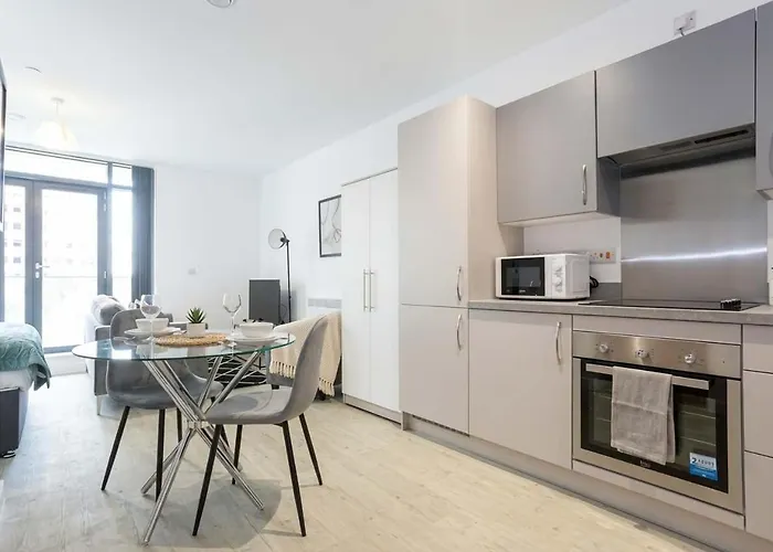 Contemporary In Apartment Manchester