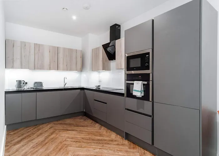 Apartman Modern 3bed Flat In W Security *