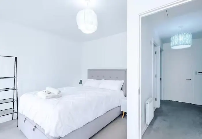 Appartement Spacious In Mcr - Free Parking, Ps5 & Superfast Wifi