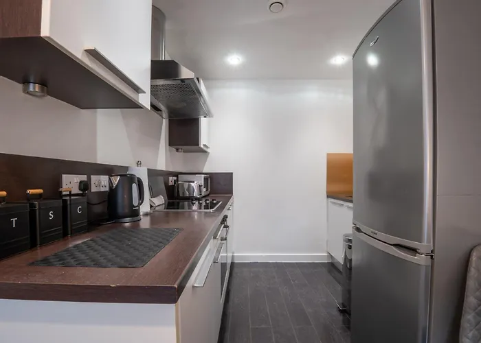 Modern 2br Near Arndale & Ao Arena Apartmán *
