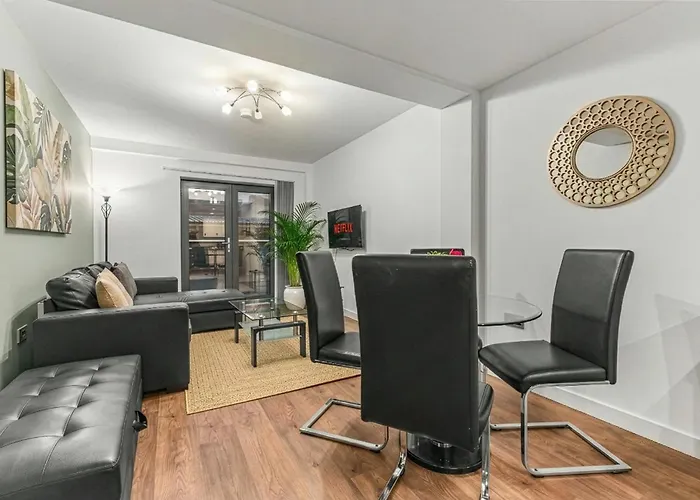 Bloom - Centre - Gated Parking Manchester