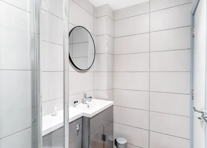 Modern 3bed Flat In W Security * Manchester