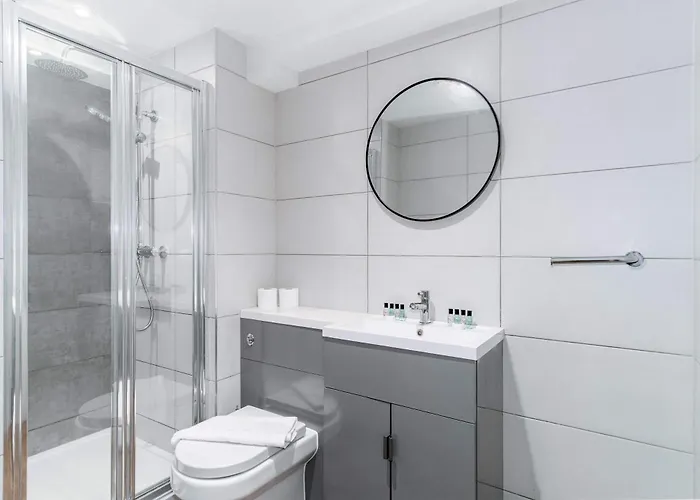 Apartman Modern 3bed Flat In W Security *