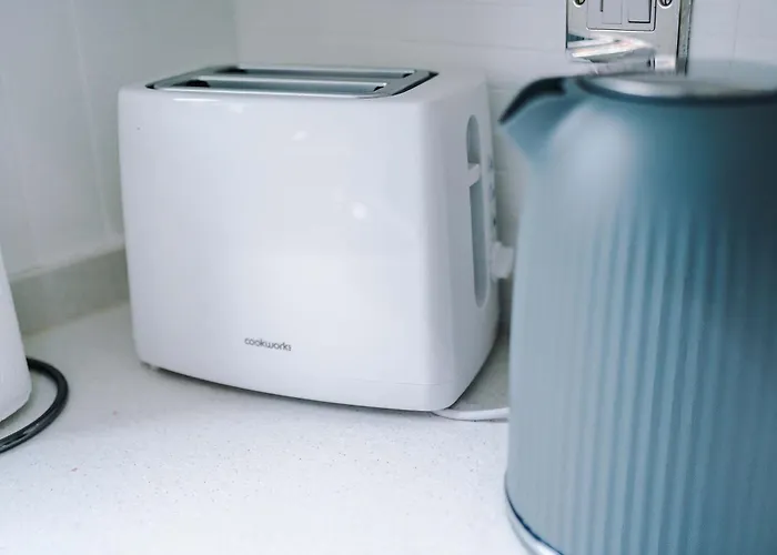 Stunning Salford Quays Parking & Wifi Lägenhet