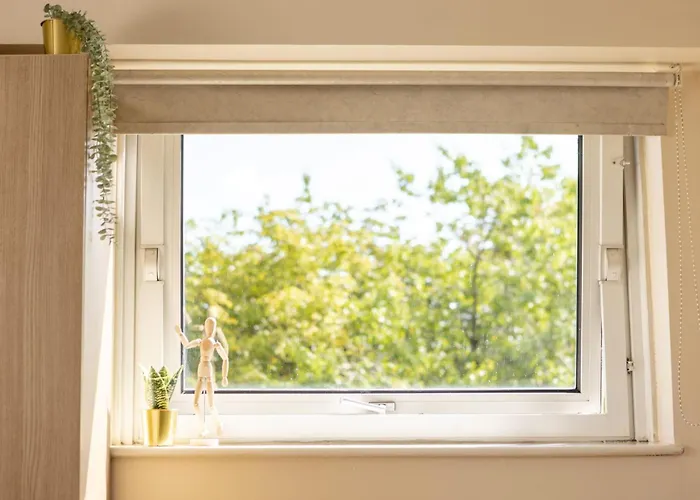 John Lester And Eddie Colman Courts In Salford Apartament Manchester