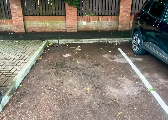 New Getaway - Free Gated Parking With Fob Apartmán *