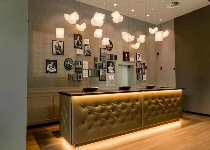 One Manchester-st. Peter´s Square 3*