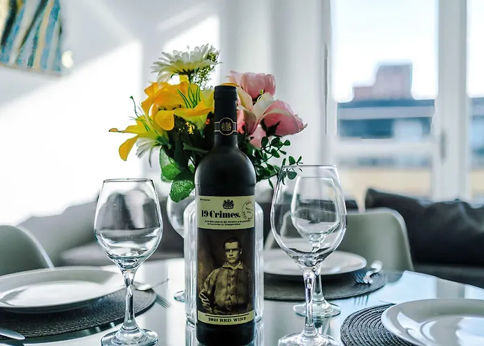 Daire 2 Bedroom Penthouse With Balcony By Host A *