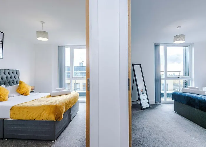 Appartement 2 Bedroom Penthouse With Balcony By Host A Manchester