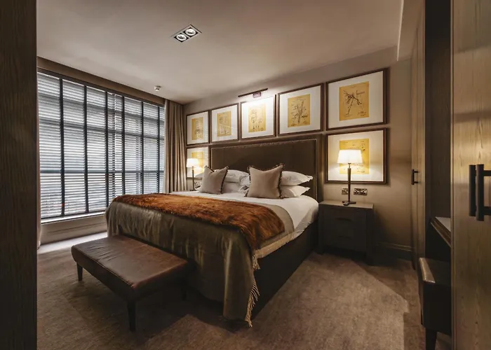 Hotel Dakota Airport