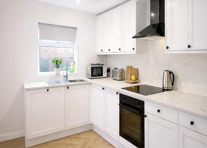 Home, Sleeps 6, Contractor Friendly, Free Parking Dom wakacyjny