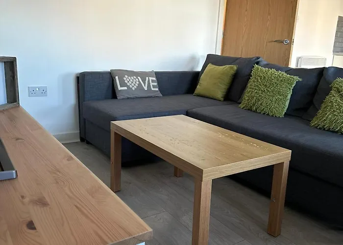 New Private In Shared 2 Bed Flat Delta Point Pansiyon *