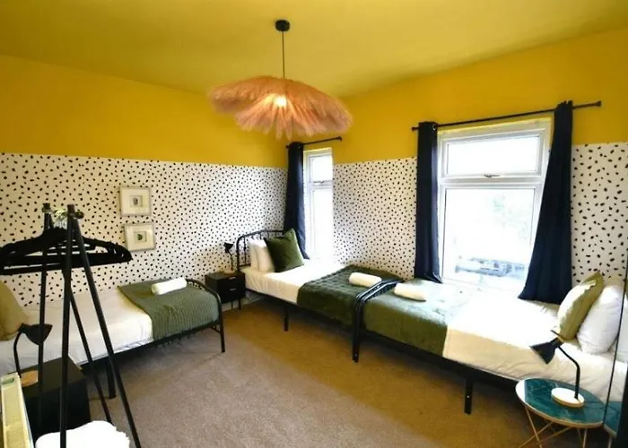 Hébergement de vacances Getaway Bright & Spacious With Parking