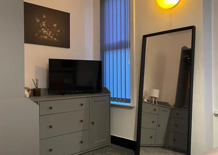 4 - Private In A Near Centre