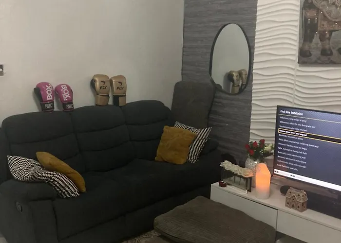 Homestay Spacious Double In