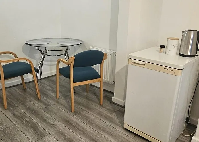 Heywhyjas 招待所 *