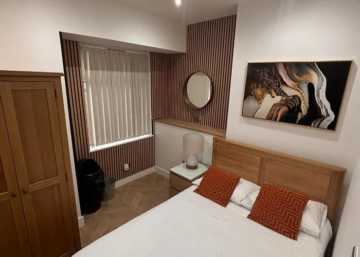 Hendham - Near Etihad Stadium, Coop Live Arena, National Cycling Centre & 24 Hour Asda Vendégház Manchester