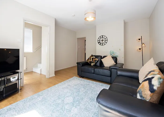 3-bed Didsbury M20 Parking Long 度假居 *