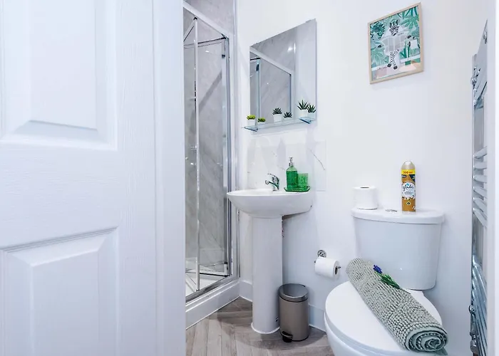 Modern 6 Bed House With Ensuites By 53 Degrees Property, Perfect For Business And Groups * Mánchester