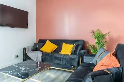 Mauldeth Shared House *