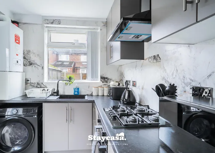 Сasa de vacaciones Spacious 4-bed Near Didsbury Mánchester