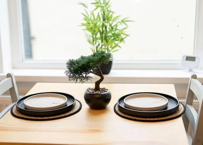 Entire House With Two Self-contained Flats * 曼彻斯特