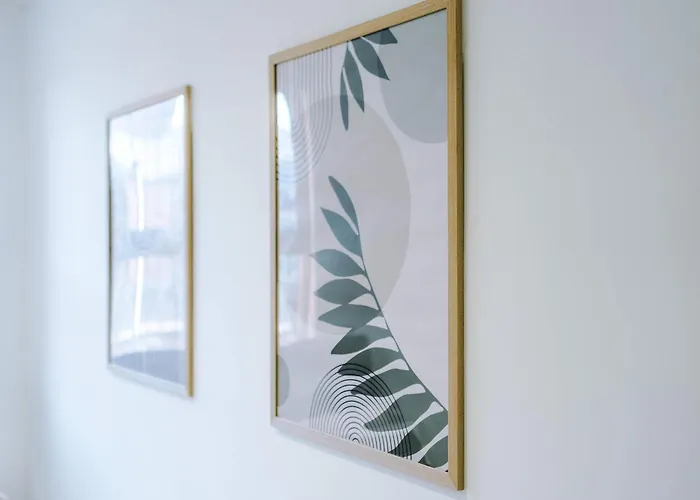 3 Bedroom Town House - Etihad Stadium - Free Parking Holiday home *