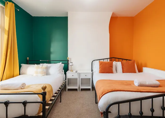 度假居 Exotic 4bd, Etihad, Coop Arena - Tv In And Outdoor Dining *