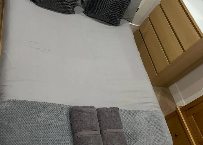 Hendham - Near Etihad Stadium, Coop Live Arena, National Cycling Centre & 24 Hour Asda Vendégház Manchester