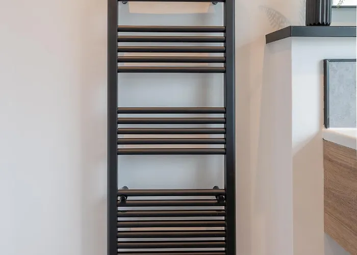 Comfort & Style In Salford - Sleeps 8 Semesterbostad Manchester